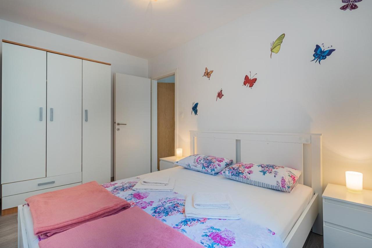 Apartman Antonija 茨雷斯 外观 照片