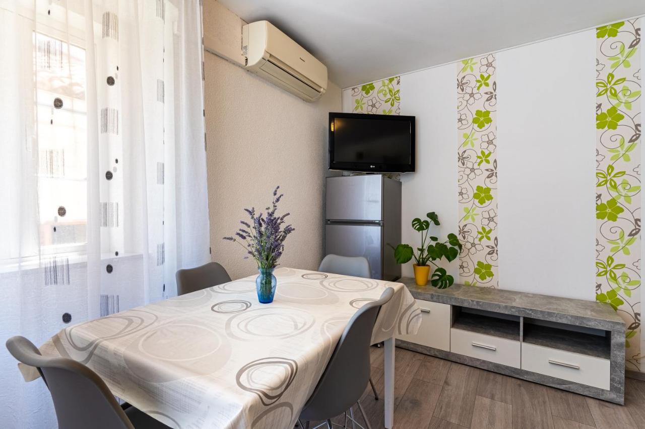Apartman Antonija 茨雷斯 外观 照片